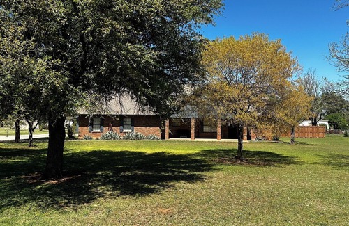 Abilene House | Peace and quiet in this large, beautiful, country retreat with a private pool!