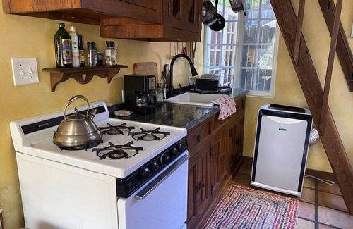 Topanga Cabin | Peace Cabin Creekside