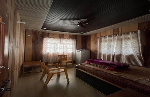 Dugalbitta Hotel | Peace Forest Retreat