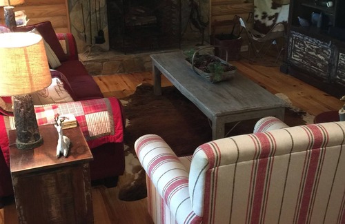 Zirconia House | Peace full wooded setting Log Home, w/Stone Fireplace, Access to Lake Summit,