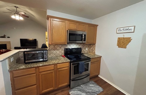 Bella Vista House | Peace & Privacy 3-bedroom house in charming Bella Vista, access to Back 40 Trail