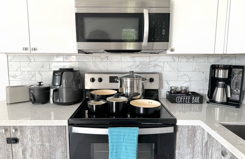Edgewood Condo | Peaceful 1BD king Bed private condo