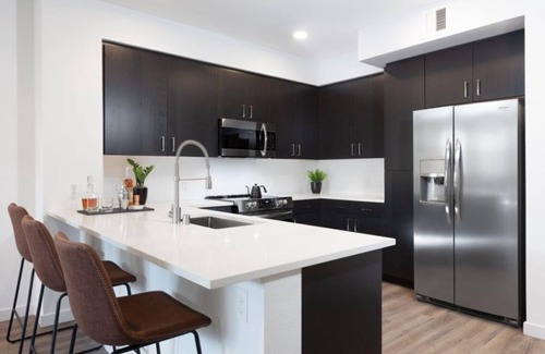 Whisman Station Condo | Peaceful 1BR Condo with Pool and Lush Landscaping