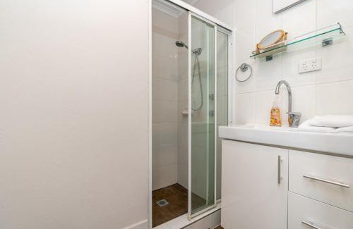 Garran House | Peaceful 1BR Home near Canberra Hospital - Hosted by CanStay