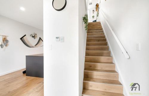 Woodforde House | Peaceful 2BR Home in Leafy Woodforde