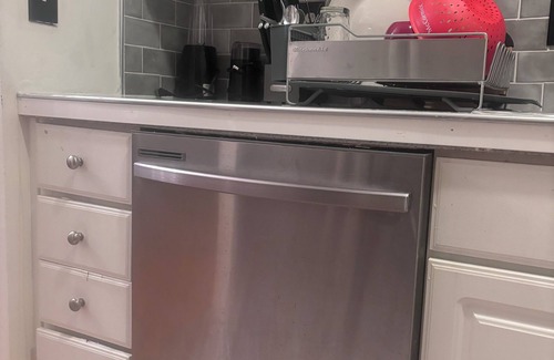 St. Andrews House | Peaceful 3-bedroom house with AC in charming Columbia