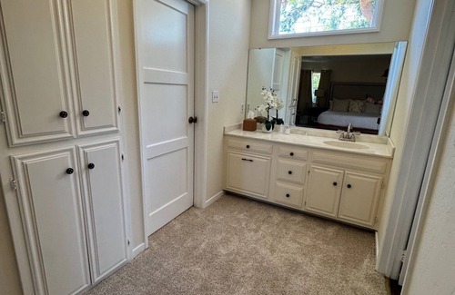Solvang Other | Peaceful 3BR Lavender Farmhouse Retreat