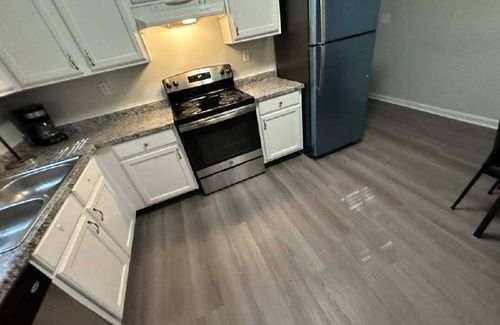 Atlanta House | Peaceful 4-bedroom townhome with AC in Atlanta