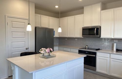Wetmore House | Peaceful and Central house for family fun!