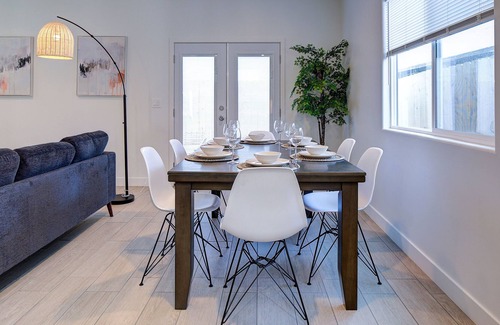 Logan Heights House | Peaceful and Luxury San Diego House! Very central to all places!