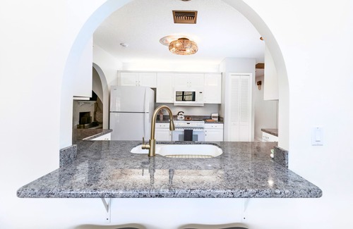 Jensen Beach House | Peaceful and Spacious Pool home in Jensen Beach! RV-Boat Prkg-Fenced Yrd