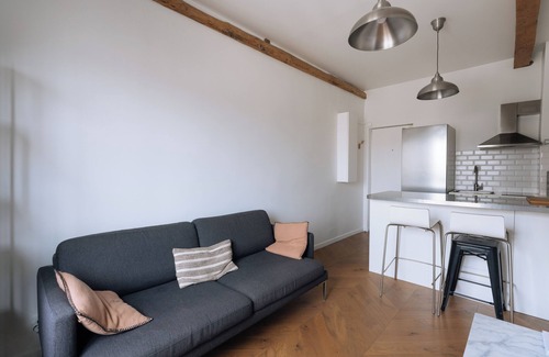 Epinettes Apartment | Peaceful and Stylish Apart Montmartre/Batignolles