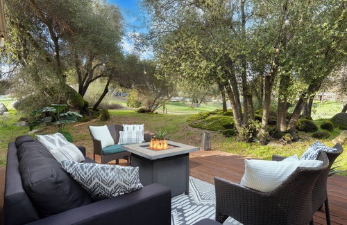 Oakhurst House | Peaceful and Tranquil Home Base for Exploring Oakhurst and Yosemite!