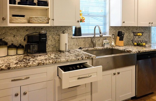 South Tulsa House | Peaceful and upscale neighbourhood. .