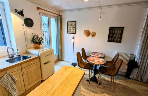 Clichy Apartment | Peaceful apartment with private garden