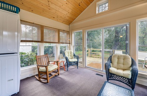 Atlantic Cottage | Peaceful Atlantic Cottage w/Deck & Yard!