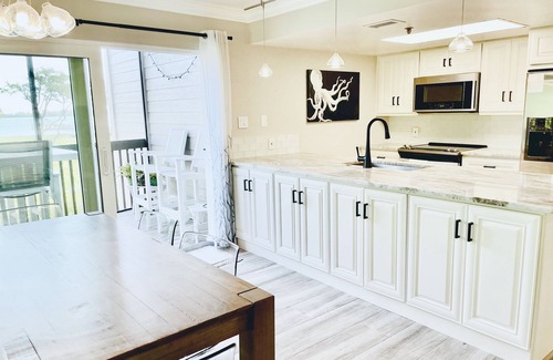 Placida Condo | PEACEFUL BAYFRONT RETREAT: 2 Min Walk to Beach: Parking Ferry & Pool incl