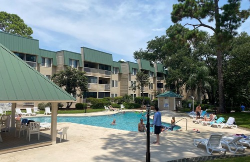 Palmetto Dunes Condo | Peaceful Beach Condo with Pools, Tennis & More!