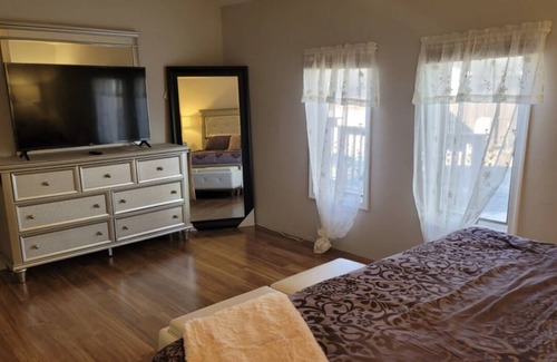 Point Pleasant - Toms River House | Peaceful beautiful home 8 mins from the shore, 4 mins from hiking trails.