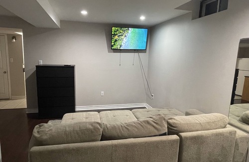 Brampton West Apartment | Peaceful Bliss Studio Apartment