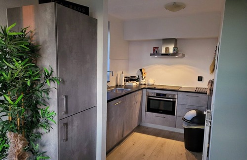 Ewijk House | Peaceful Bungalow near Forest Edge