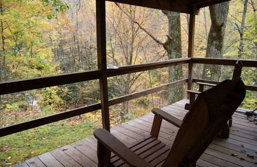 Cattail Creek Cabin | Peaceful Cabin Nestled On A Ridge In The Blue Ridge Mountains At Cattail Creek