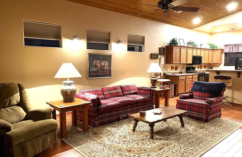 Pinetop Cabin | Peaceful Cabin, Pinetop CClub, NO STEPS OR STAIRS, Gated, Close To Amenities!