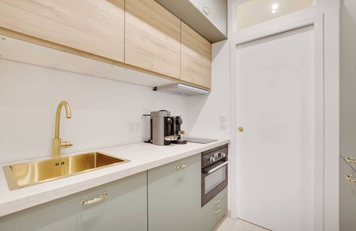 Faubourg-du-Roule Apartment | Peaceful Chic Studio - 2P - Arc de Triomphe