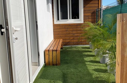 La Possession Apartment | Peaceful, comfortable accommodation 20 minutes from the beach and 30 minutes from the airport