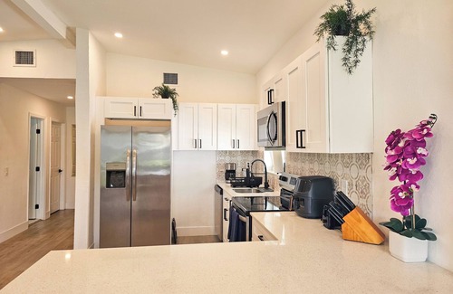Riverland Village House | Peaceful & Convenient Fort Lauderdale Retreat Near Las Olas & Wilton Manors