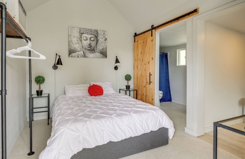 Temecula Apartment | Peaceful Cottage ~ 3 Mi to Old Town & Wineries!