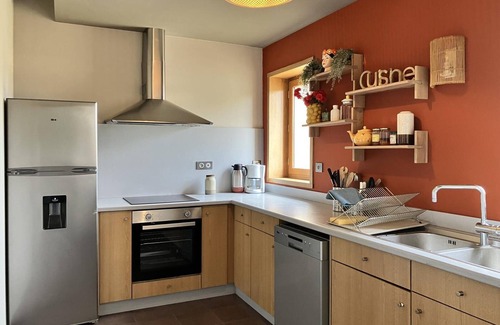 Montbeugny Cottage | Peaceful cottage for 14 with Wi-Fi and pets allowed in Allier