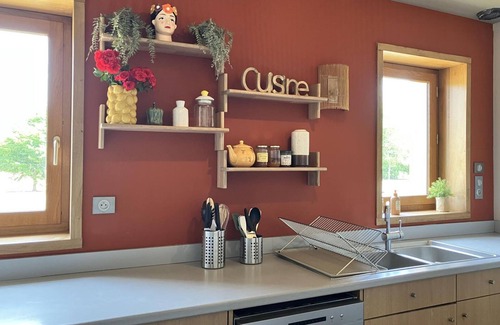 Montbeugny Cottage | Peaceful cottage for 14 with Wi-Fi and pets allowed in Allier