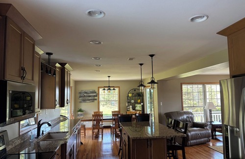 Poynette House | Peaceful country 5 bedroom home. Come make memories at your home away from home.