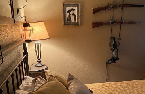 Pinnacles Entrance Badlands House | Peaceful Country Living, marvelous views, top notch hiking, fishing and hunting.