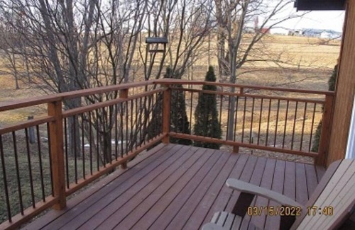 Westby Cabin | Peaceful Cozy Cabin Close to Kickapoo Reserve