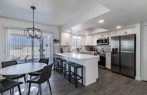 Lake Havasu City House | Peaceful Desert Villa w/Lake View & Spa