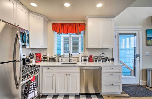 Yachats Condo | Peaceful Fall Escape: Oregon Home w/Ocean View