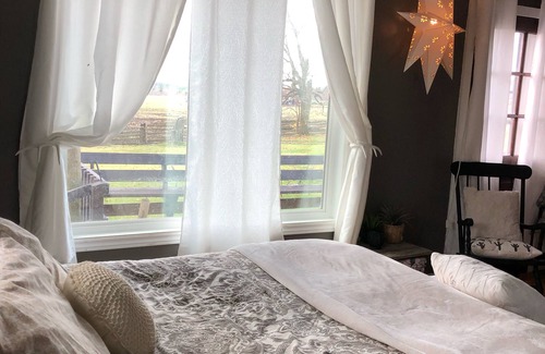 Horton Other | Peaceful Farm House