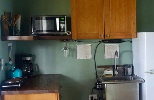Opihihale Apartment | Peaceful farm stay on the hills of West Hawaii overlooking the pacific ocean!