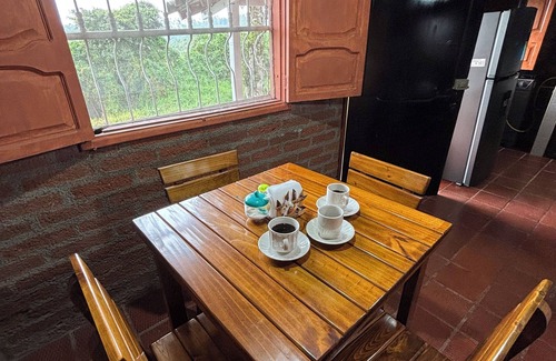 Filandia Cabin | Peaceful Filandia Cabin - Nature, Views & Horses