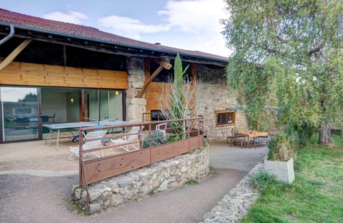 Saint-Priest-la-Prugne Cottage | Peaceful cottage with indoor pool and pet-friendly