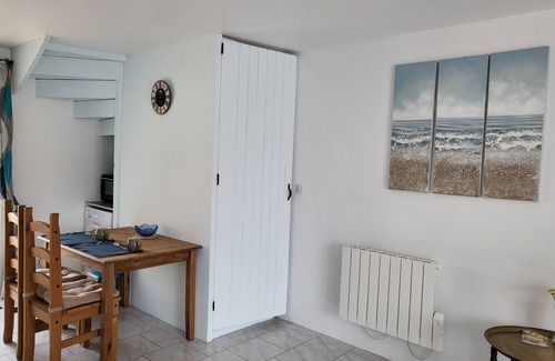 Loubezs-Bernac House | Peaceful French townhouse