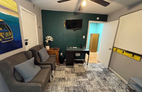 Mesa Ridge House | Peaceful Garden Oasis in beautiful Round Rock