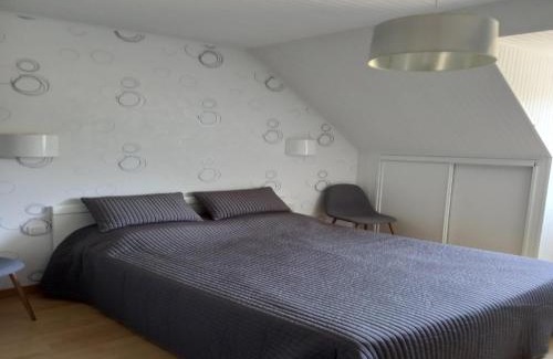 Epiniac House | Peaceful Garden Retreat, Epiniac