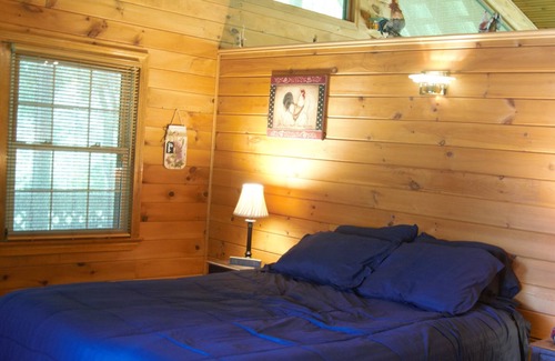 Ferguson Cabin | Peaceful getaway by a cozy mountain creek.