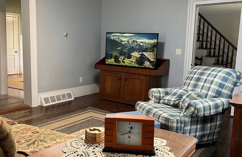 Cropsey House | Peaceful getaway from busy urban life