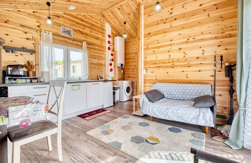 Thenac Ski Chalet | Peaceful Getaway in Dordogne – Chalet for 4 People