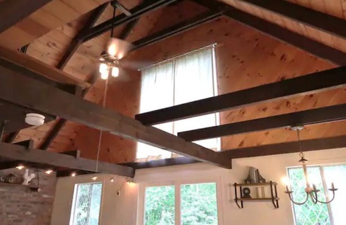 Otis House | Peaceful Getaway in the Berkshires