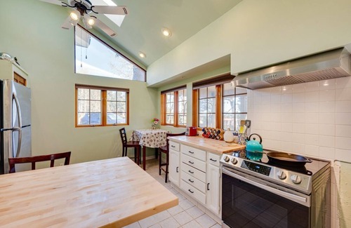 Coal Creek Canyon House | Peaceful Golden Cabin: 17 Mi to Town!